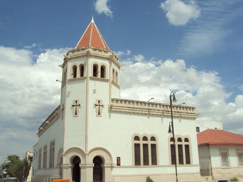 La Trinidad Methodist Church, where the English Sunday School class met